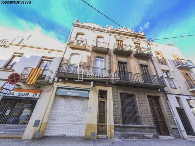 LOCAL COMERCIAL EN VENTA EN EL CENTRO DE MATARÓ photo 0
