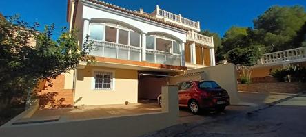 Villa En venta en L'Alfàs del Pi photo 0