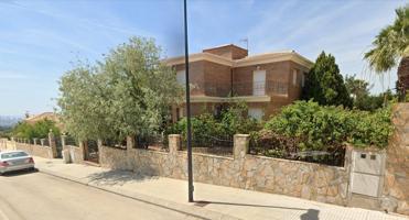 Villa En venta en La Nucia photo 0
