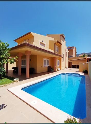 Villa En venta en Benidorm photo 0
