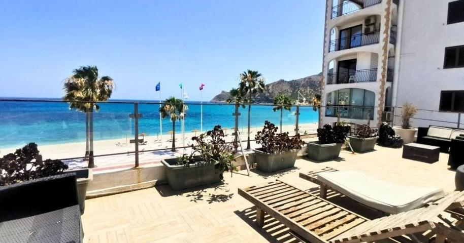 Villa En venta en Altea photo 0