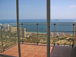 Casa En venta en Playa Poniente, Benidorm photo 0