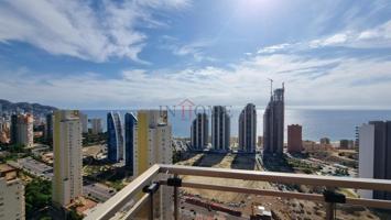 Casa En venta en Playa Poniente, Benidorm photo 0