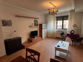 Alquiler de apartamento en Villares de la Reina photo 0