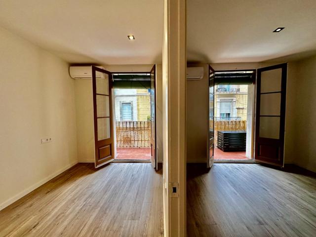 Piso 2 habitaciones reformado Poble Sec photo 0