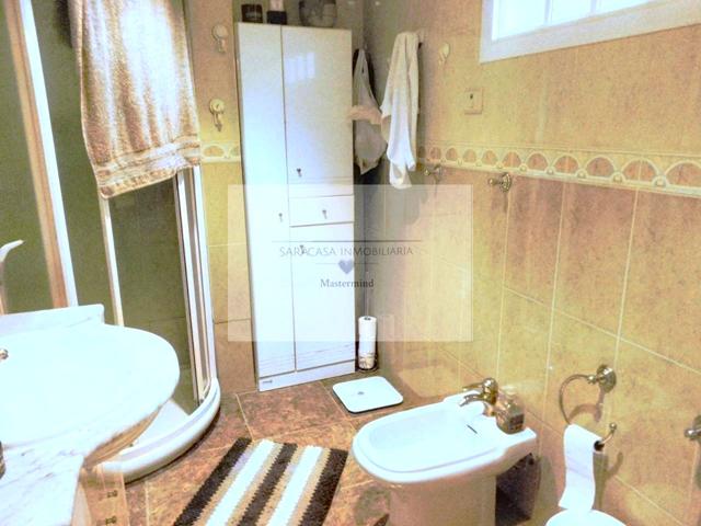OPORTUNIDAD DE INVERSIÓN casa en rentabilidad en VECINDARIO photo 0