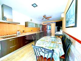 Chalet independiente en venta en Maspalomas photo 0