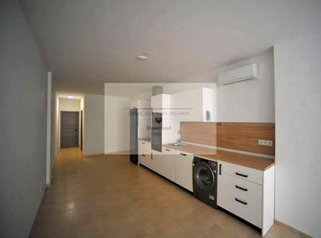 En venta local en Vecindario photo 0