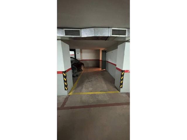 VENTA DE COCHERA Y TRASTERO photo 0