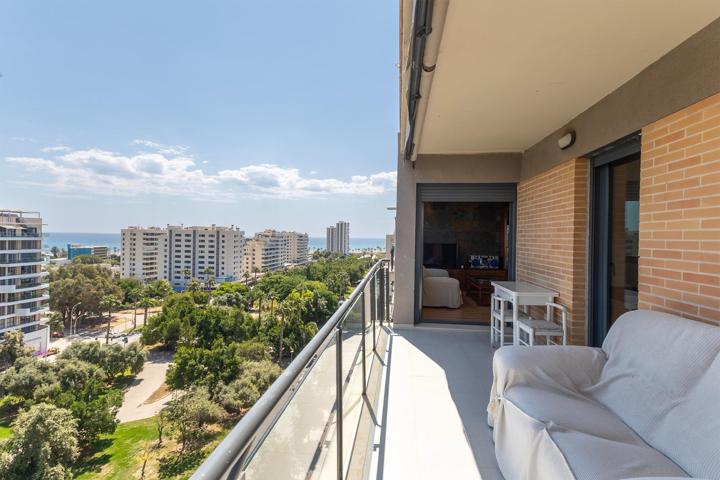 Luminoso piso en la exclusiva zona de Pau V photo 0