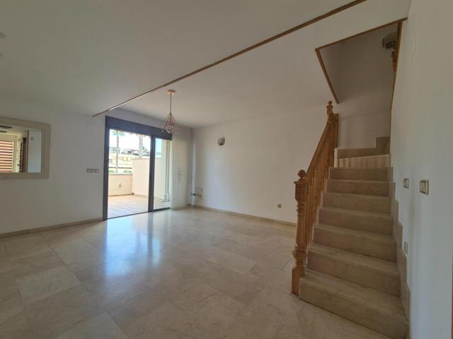 Dúplex en Playa de San Juan: espacio y confort para familias, ¡listo para entrar! photo 0