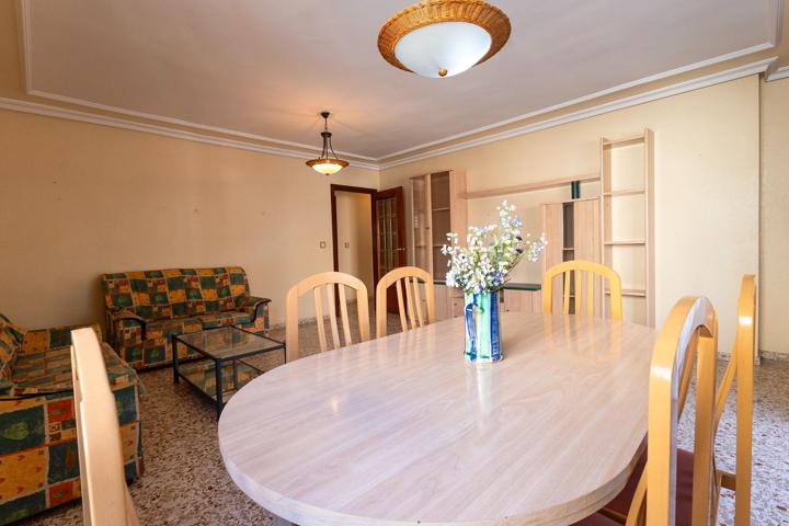 Amplio y Luminoso Piso en la Florida, Alicante - ¡Tu Nuevo Hogar Te Espera! photo 0