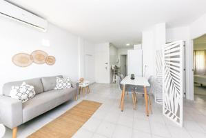 Bonito apartamento junto al mar photo 0