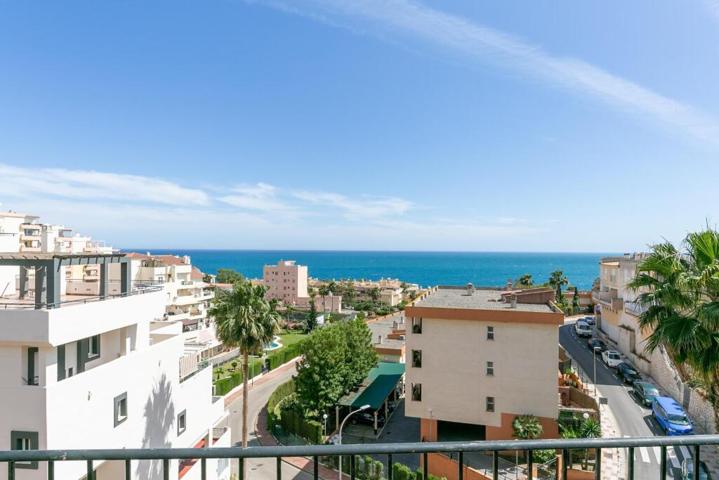 Piso con vistas frontales al mar en Torrequebrada, Benalmádena photo 0