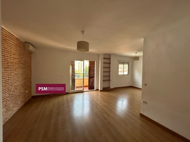 Piso en Venta en Málaga Málaga EL PALO photo 0