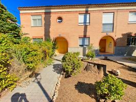 Casa en Macastre photo 0