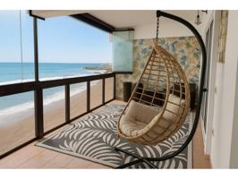 Exclusivo Apartamento de 3 dormitorios 2 baños, en Primera Línea de Playa photo 0