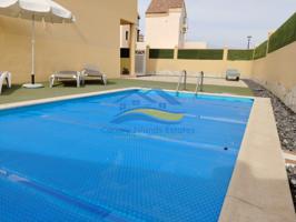 Villa En venta en La Oliva photo 0