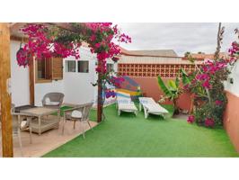 Villa En venta en La Oliva photo 0