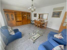 Casa unifamiliar en venta en El Carpio de Tajo. photo 0