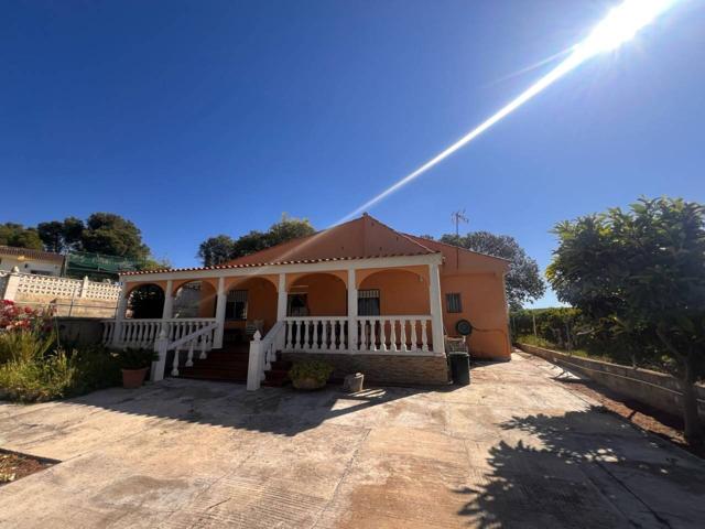 Chalet en Chiva. Zona de Guarrach junto urb. Los felipes photo 0