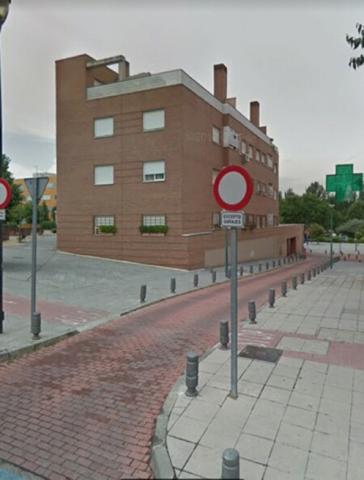 Parking moto en Alquiler en Pozuelo De Alarcón Madrid photo 0