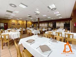 Tu próximo negocio empieza aquí: restaurante funcionando photo 0