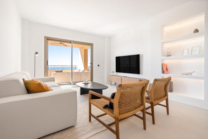 Apartamento en Venta en Benahavis Málaga photo 0