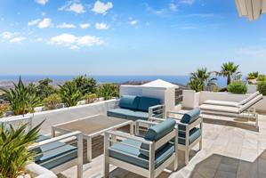 Apartamento en Venta en Mairena, La Málaga photo 0