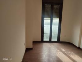 Piso en venta en Melilla de 100 m2 photo 0