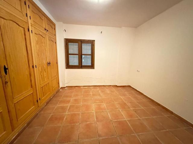 Piso en venta en Calle Calvario, Cañete la Real, Málaga photo 0