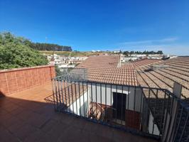 Casa adosada en venta en Calle San José, Priego de Córdoba, Córdoba photo 0