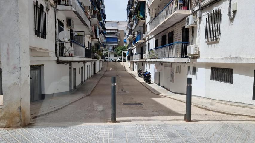 Local ideal para trasteros o almacén en Córdoba photo 0