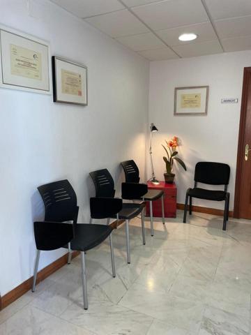 Oficina en alquiler en Melilla de 62 m2 photo 0