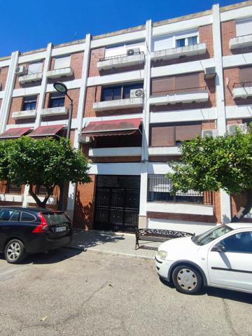 Piso en Palma del Río photo 0