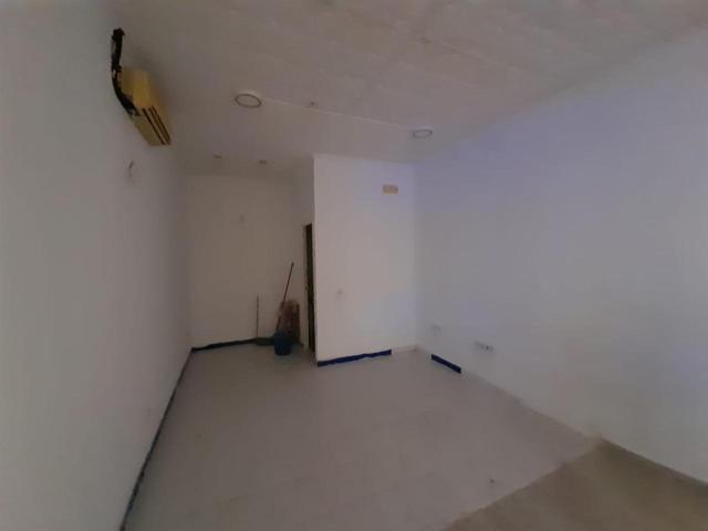 Local en en Centro de Cabra photo 0