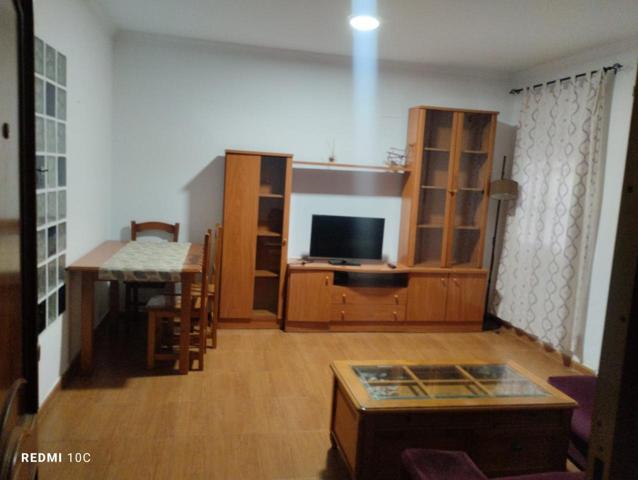 Piso en alquiler en Melilla de 60 m2 photo 0