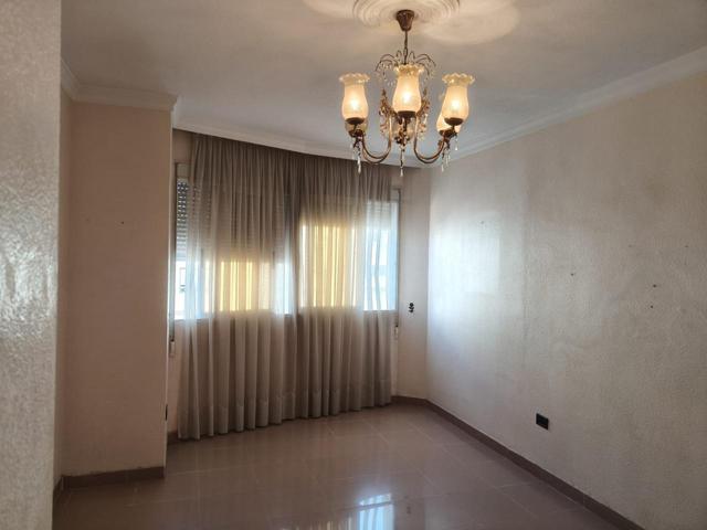 Piso en venta en Melilla de 111 m2 photo 0