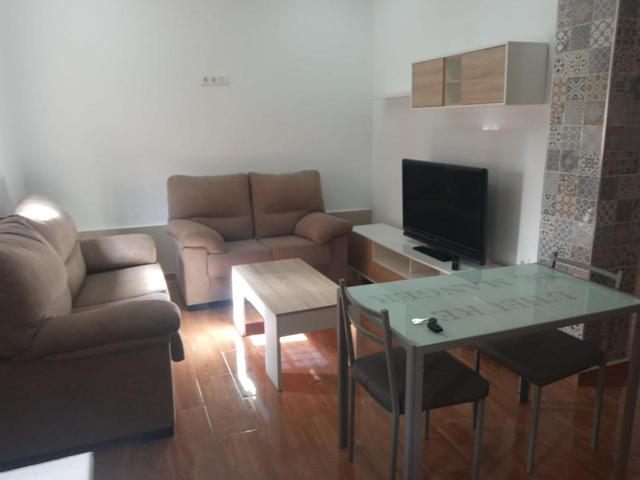 Casa - Chalet en alquiler en Melilla de 36 m2 photo 0