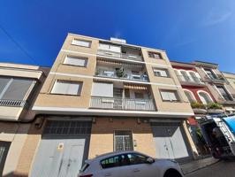 Piso en venta en Puente Genil photo 0