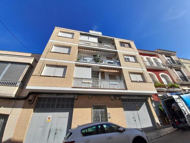 Piso en venta en Puente Genil photo 0