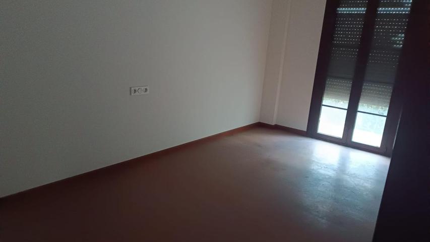 Piso en venta en Melilla de 102 m2 photo 0