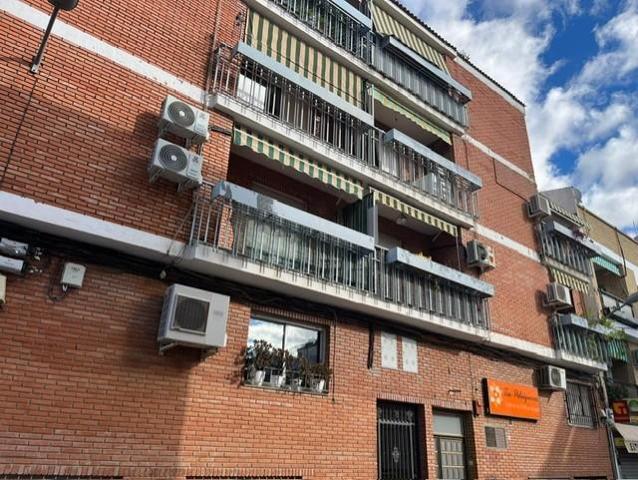 Piso en venta en Córdoba de 133 m2 photo 0