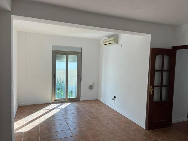 Piso en venta en Córdoba de 73 m2 photo 0