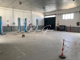 Se Alquila Nave en Lucena, Córdoba photo 0