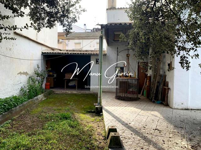 Se vende Nave en Lucena, Córdoba. photo 0