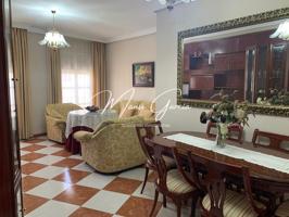 Se vende piso en Lucena, Córdoba. photo 0