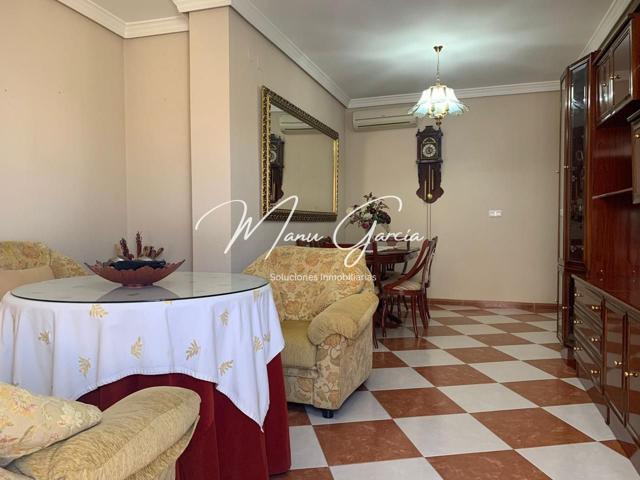 Se vende piso en Lucena, Córdoba. photo 0