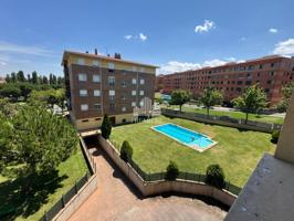 Piso en venta en Vistahermosa-Lasalle-Tejares(37008) photo 0