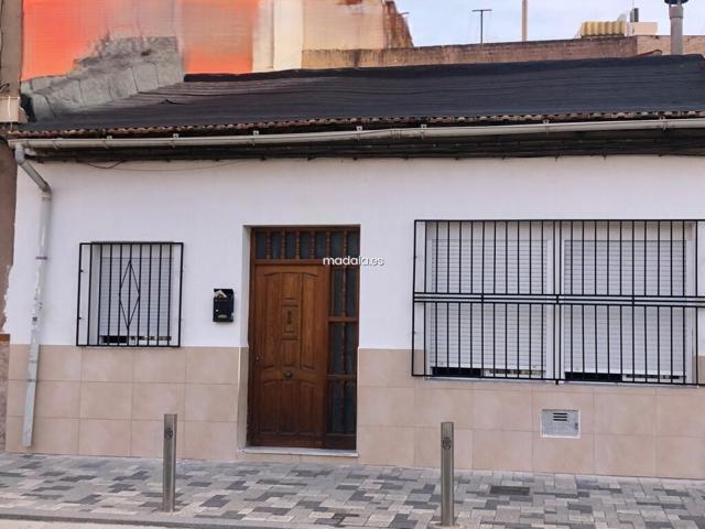 Adosada en Venta en Albatera Alicante photo 0